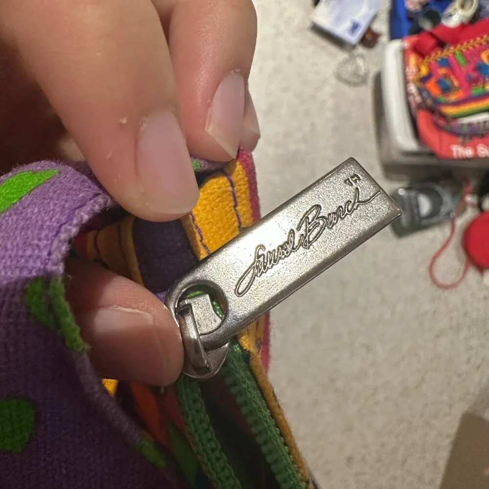 [SOLD] Vintage Laurel Burch Abstract Faces Purse - Picture 5 of 6